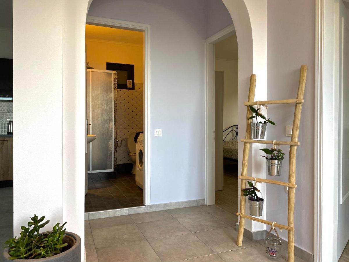 Coralli Pentati 2 "Dimitris Apartments" ภายนอก รูปภาพ