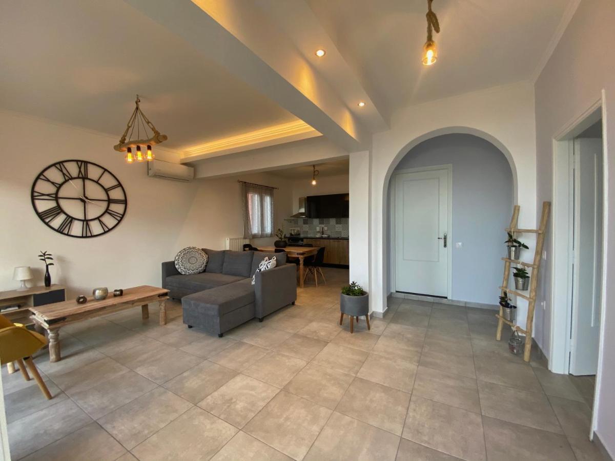 Coralli Pentati 2 "Dimitris Apartments" ภายนอก รูปภาพ