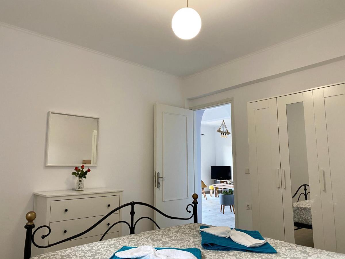 Coralli Pentati 2 "Dimitris Apartments" ภายนอก รูปภาพ