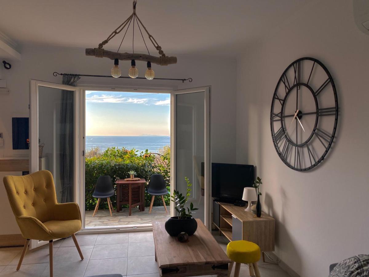Coralli Pentati 2 "Dimitris Apartments" ภายนอก รูปภาพ
