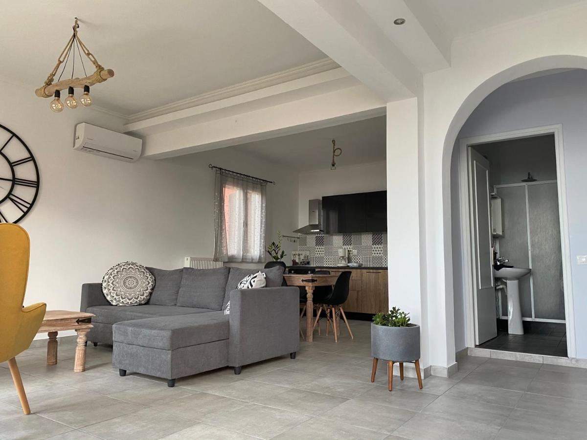 Coralli Pentati 2 "Dimitris Apartments" ภายนอก รูปภาพ