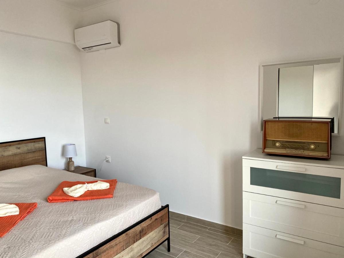 Coralli Pentati 2 "Dimitris Apartments" ภายนอก รูปภาพ